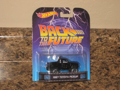 Hot Wheels 1987 Toyota Pickup Back To The Future 2013 Entertainment Series '87