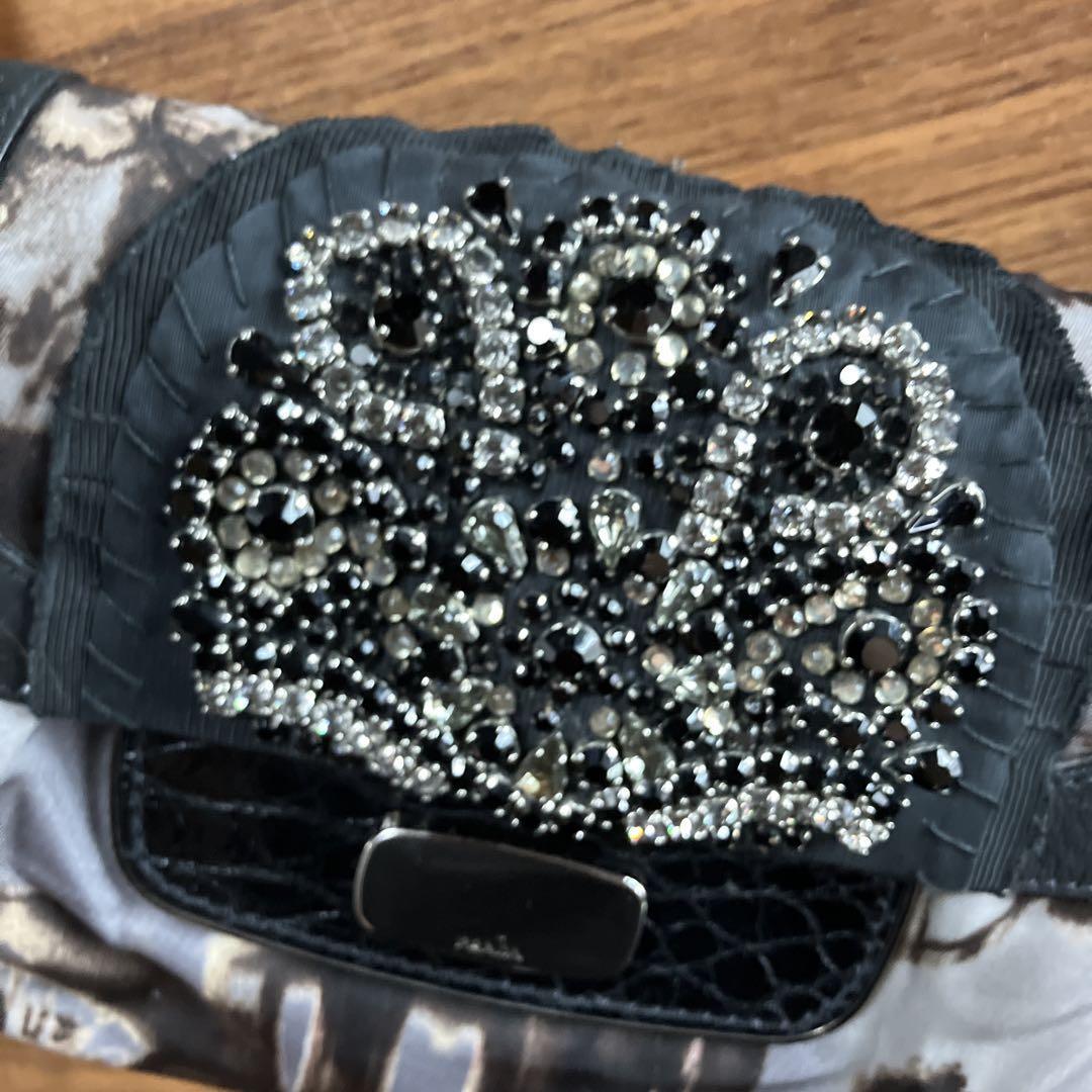 PRADA パーティーバッグ 黒と白の模様 PRADA パーティーバッグ 黒と白の模様 PRADA パーティーバッグ