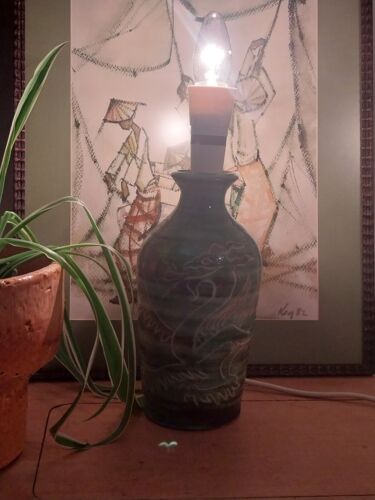 Salt glazed studio pottery table lamp with dragon design - Picture 8 of 9