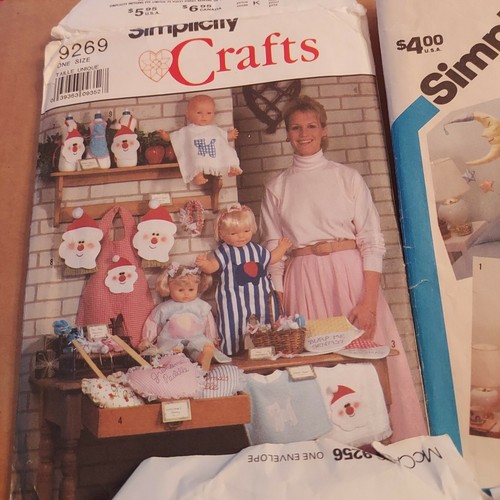 1980's Sewing Patterns-Crafts & More Simplicity & McCall's Lot of 6 Pre-owned  - Picture 2 of 7