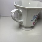 Picture 4 of 7