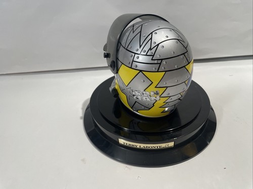 KELLOGG'S Terry Labonte Iron Man 1/3 Scale 1998 NASCAR Drivers Helmet - Picture 6 of 20