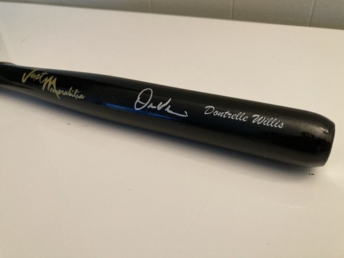 Dontrelle Willis Autographed Just Proof / Memorabilia Mini Baseball Bat 34 / 50 - Picture 4 of 5