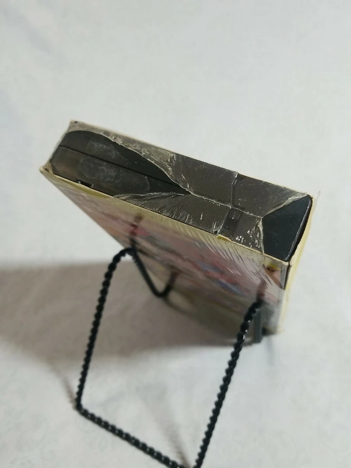 RARE 1986 VINTAGE UP AGAINST THE ODDS IMPORT VHS ROBERT CONRAD A TEAM DUKE PILOT - Image 3 of 4