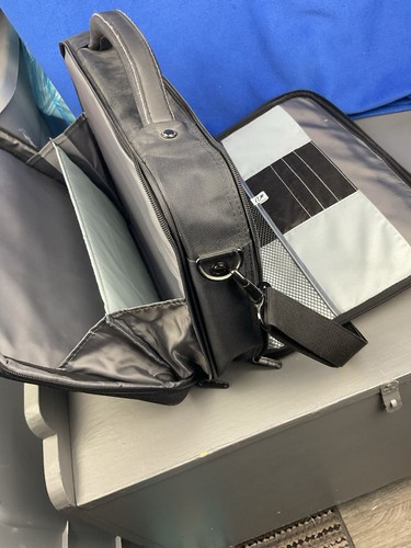 Case Logic Laptop Bag Tablet Bag - Picture 3 of 4
