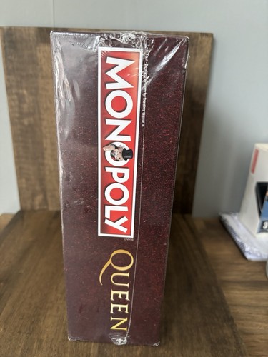 Monopoly Queen Edition Monopoly Board Game New Please Read - Picture 13 of 15