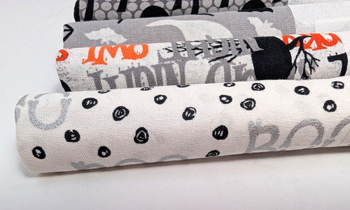 4 Halloween Fat Quarters Set 100%Cotton 18" x 21" Hallow Cats Silvery BOO - Picture 7 of 11