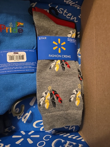 Lotto spille e calzini associati Walmart - Foto 2 di 24