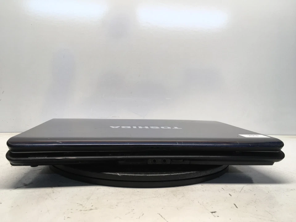 Toshiba Satellite A205-S5000 Intel Celeron M540 1,86 GHz 2 GB SIN DISCO DURO Foto 3 de 4