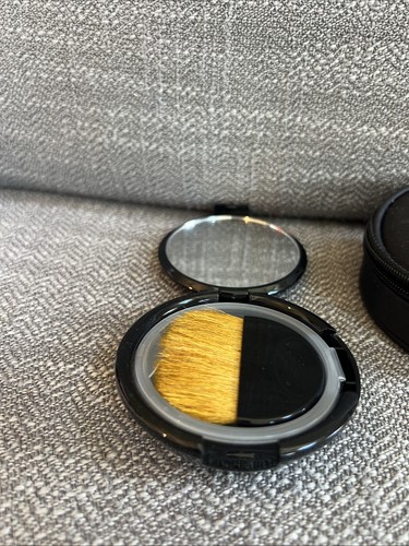 Estuche de Maquillaje Recargable Espejo Compacto Bare Escentuals con Cepillo y Bolsa con Cremallera - Imagen 3 de 6