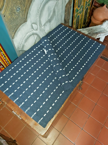 SET OF TWO INDIAN COTTON MIX RUGS / DOOR MATS IN GREY - OFFER + FREE POSTAGE - Picture 7 of 11