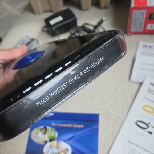 Netgear Router N600 WNDR3400 Wireless Dual Band High Performance - Picture 10 of 11