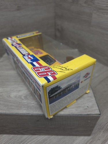 1:24 Travis Benjamin Irving Mainway 2002 Ford Busch North pressofuso spedizione gratuita! - Foto 7 di 7