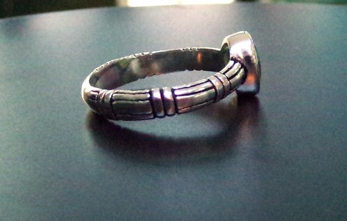 Handmade 925 Sterling Silver Bamboo Style Oval Faceted Peridot Stone Ring Size P - Picture 3 of 12