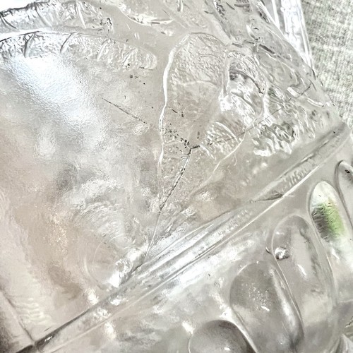 Vintage Clear Embossed Birds Ferns Water Beverage Pitcher - Picture 10 of 12