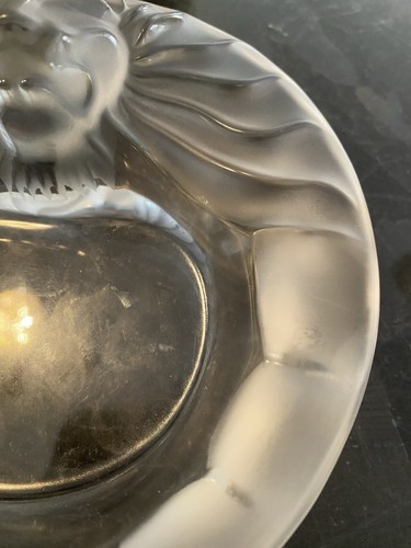 Lalique Crystal Tete De Leon Frosted Ashtray or Trinket Dish 6" EXCELLENT COND - Picture 3 of 11