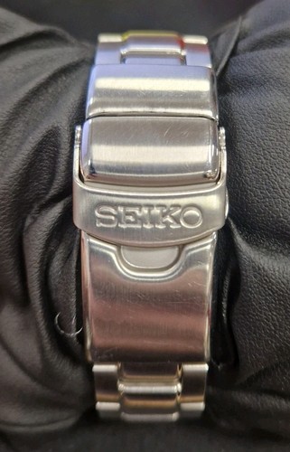 Seiko Prospex Sumo Diver's Watch | 45mm | Automatic | Green - Picture 10 of 13