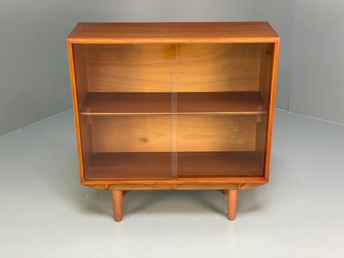 Vintage Teak Glazed Bookcase Beaver And Tapley Mid Century Shelving EB9718 MWOO - Picture 2 of 20
