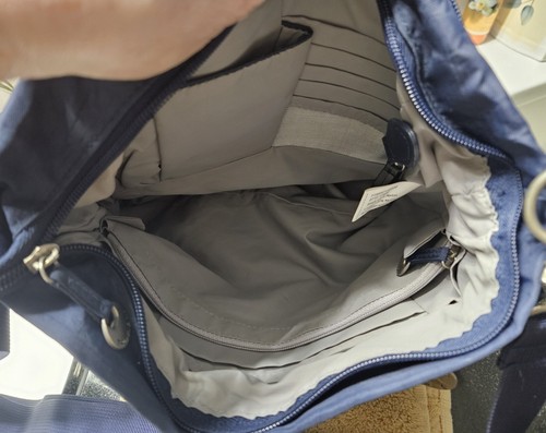 TRAVELON NYLON CROSSBODY SHOULDER BAG & DUSTBAG- NAVY BLUE-MANY COMPARTMENTS-EUC - Picture 6 of 10