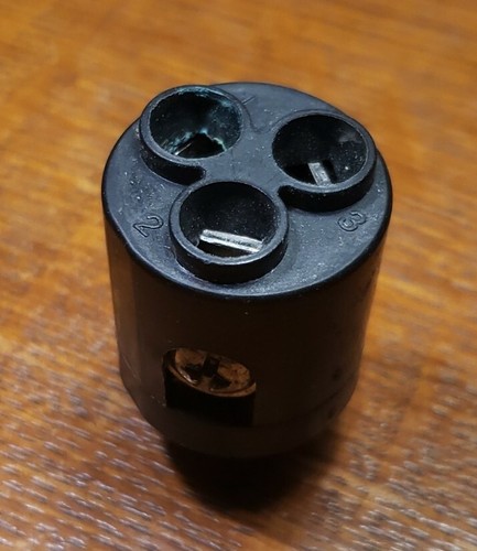 Marinco 12Vbrad Connectpro 3-Wire Receptacle 6-Gauge Adapter - Picture 2 of 4