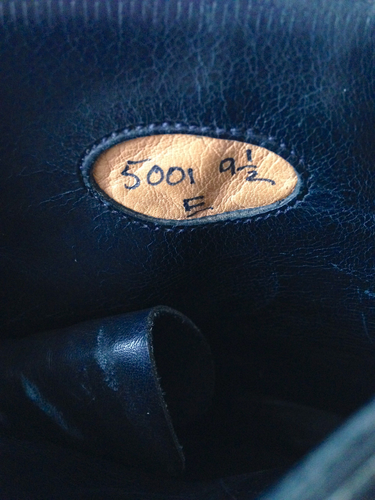 CROCKETT & Jones CROCKETT & Jones