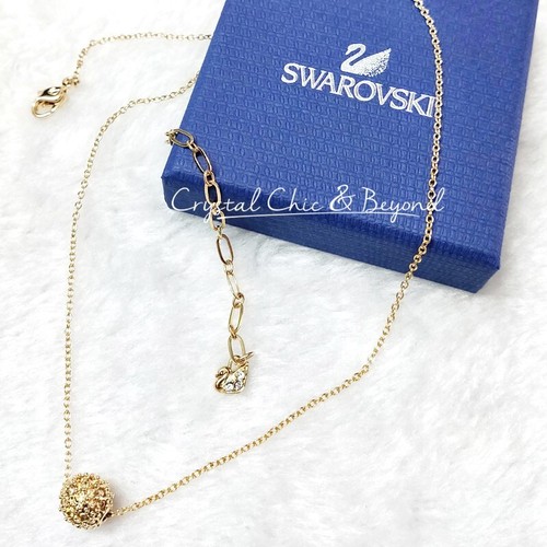 AUTHENTIC SWAROVSKI BRAND NEW Pave Ball On Chain Pendant Necklace Gold 5073011 - Picture 2 of 4
