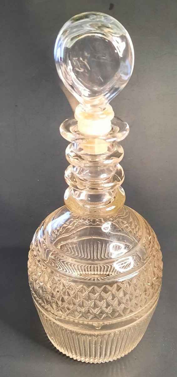 Tiffany SEAGRAM 1776 シーグラム ティファニー デキャンタ 楽天市場】Seagram 1776 American Whisky Tiffany Decanter