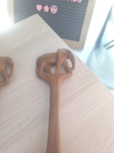 Vintage MCM Wooden Carved Elephant African Animal Salad Fork + Spoon Set - Picture 2 of 11