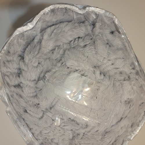 Madison Park Full/Queen Faux Fur Ultra Plush Comforter Set GrayDown Alternative - Picture 12 of 12