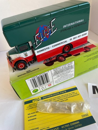 Corgi Bedford Pantechnicon Model 18302 NOS Boxed Collectable - Picture 8 of 19