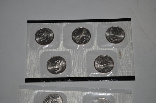 2005 P D State Quarter Set In US Mint Cello Satin Finish 10 CN-Clad Coins - Picture 5 of 6