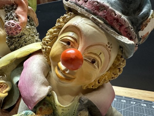HECO A MANO GUZMÁN HECHO A MANO CERÁMICA CIRCO PAYASO FIGURA ESTATUA COLOMBIA LEER - Imagen 11 de 13