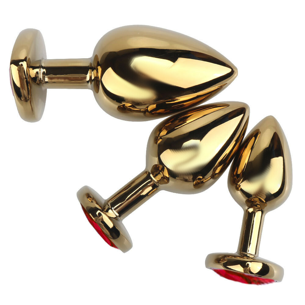 Toliq qizlarning yangi fotosuratlari Hojatxonada mushukni yalash video