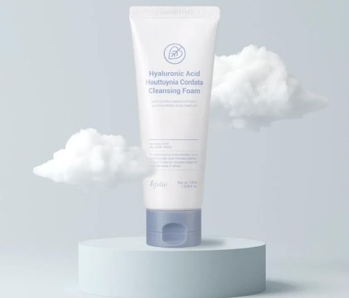 esfolio Hyaluronic Acid Houttuynia Cordata Cleansing Foam - Picture 2 of 4