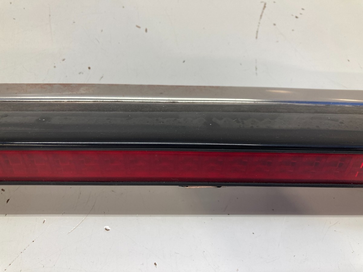 87-89 NISSAN Z31 300ZX Upper High Mount Hatch 3rd Brake