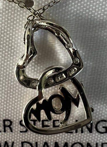 Gifts: Mother's Day “MOM” 18 Carat Gold Over Sterling Silver necklace W/diamonds - Picture 3 of 4