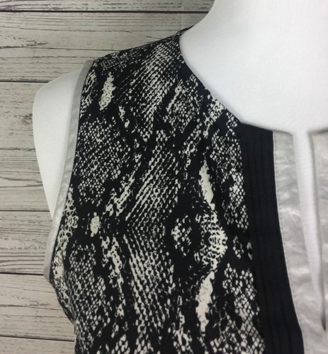 Calvin Klein Top Women’s Size S Black Gray Snake Print Split V-Neck Sleeveless - Picture 3 of 10