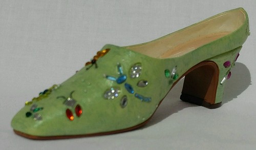 Raine 25123 Summer Buzz Mini Shoe Just the Right Shoe 2000 Green Collectible - Picture 1 of 11