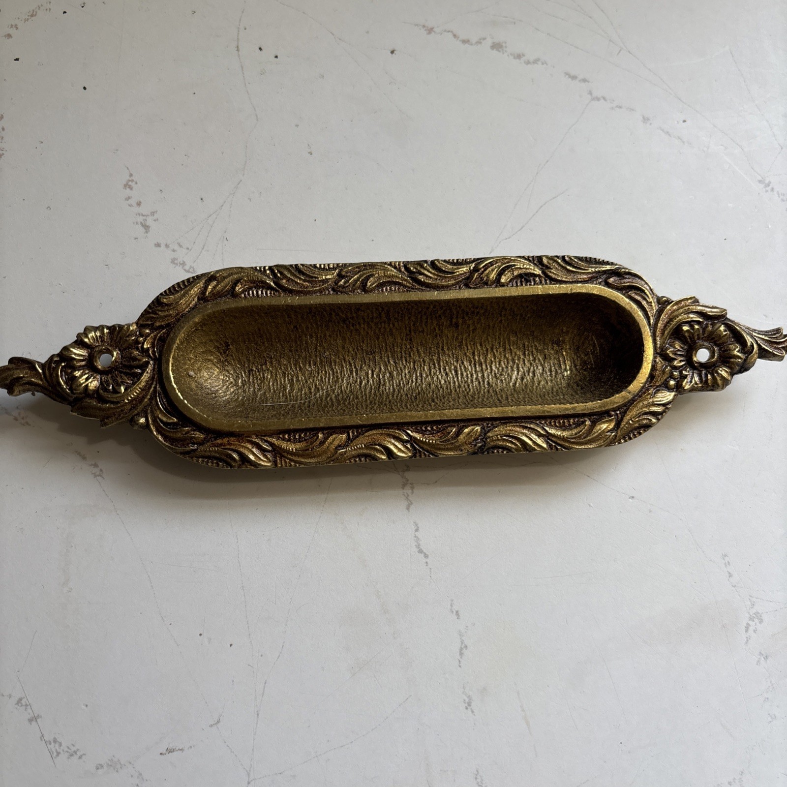 Vintage Brass Pocket Door Pull Handle with Classic Design-image