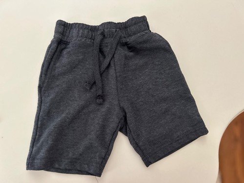 EUC Paket mit 3 Mish Jungen Shorts elastischer Bund, Kordelzug, Taschen Größe 4 - Bild 2 von 11