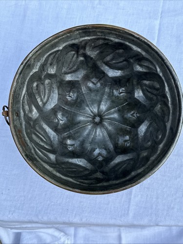 Rustic Copper Cake Jello Mold Pan Tin Lined Nice Patina Heavy 8.5in Cottage Core - Picture 4 of 6