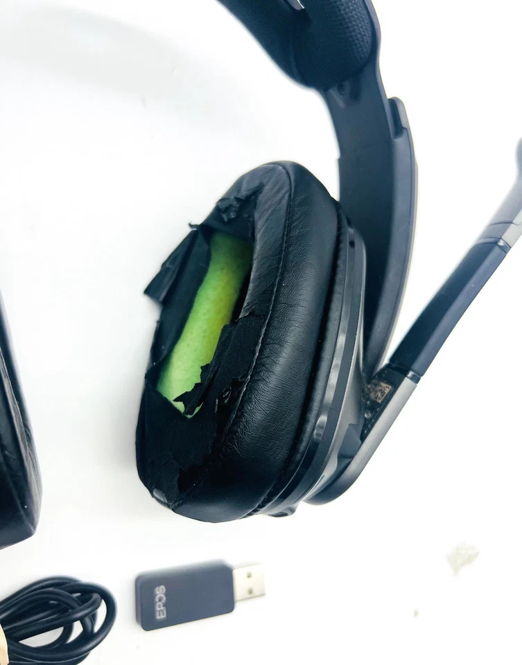 Sennheiser EPOS GSP 370 Over Ear Wireless Gaming Headset Black - READ DESCRIPTIO - Image 4 of 4