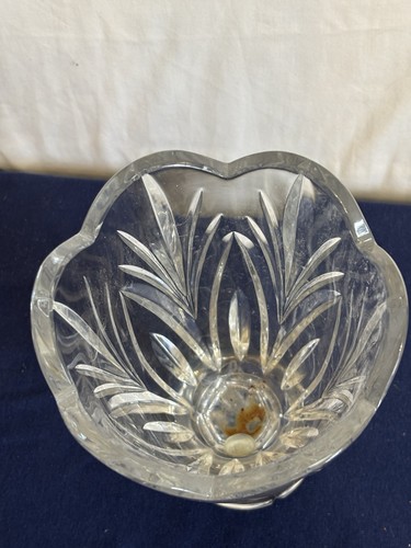 Waterford Marquis Canterbury 10” Footed Crystal Vase With Scalloped Rim Poland - Picture 3 of 6