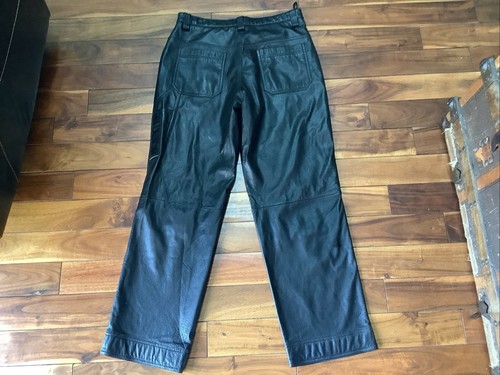 Wilson’s M. Julian Men's Sz 32 Black Leather Biker Motorcycle Riding Pants-EUC! - Picture 4 of 10