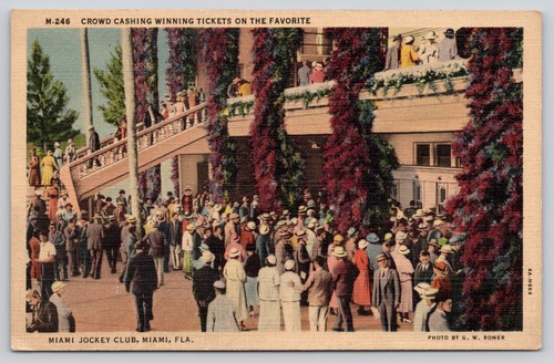 Postal de lino de colección Miami Jockey Club carreras de caballos multitud Florida - Imagen 1 de 2