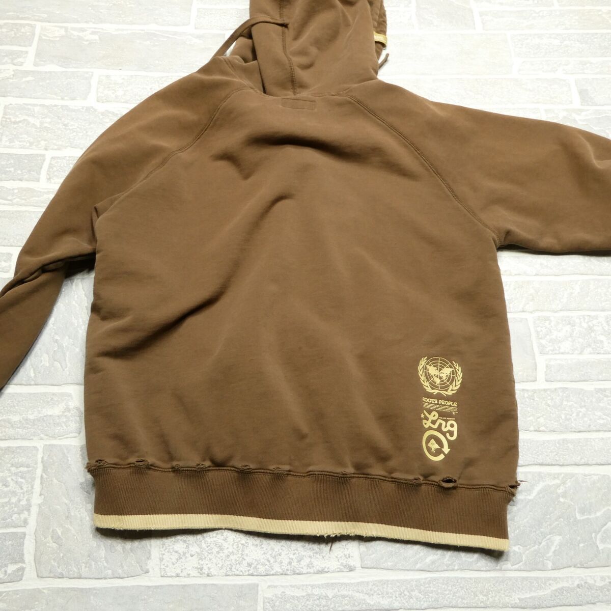 VINTAGE Lrg Roots and Equipment Hoodie Adult Large Brown VINTAGE Lrg Roots and Equipment Hoodie Adult Large Brown