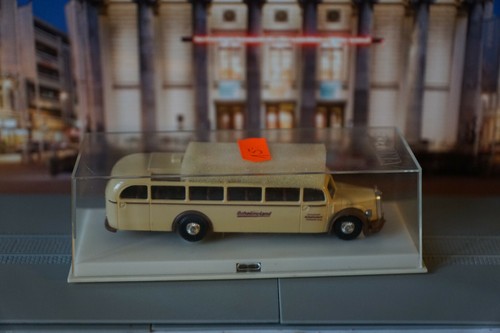 Brekina MB Mercedes Benz O 5000 Bus Elfenbein - Modell 1:87 H0 - Bild 4 von 4