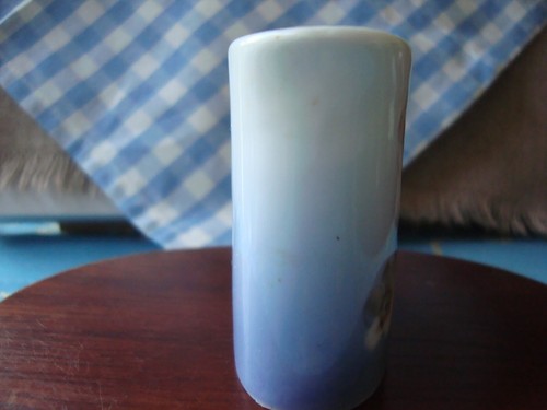 Vintage Royal Copenhagen Slab Vase~Butterfly & Blossom~ 2.3 in~Signed & Numbered - Picture 3 of 6