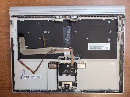 GENUINE MICROSOFT SURFACE BOOK 3 1900 LAPTOP PALMREST KEYBOARD BASE M1069230-001 - Picture 2 of 2