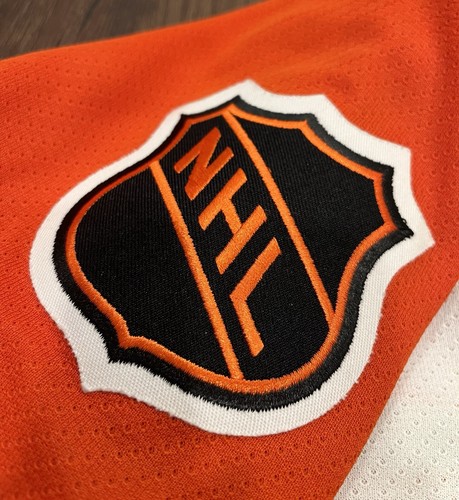 CCM Ron Francis #10 1984 NHL All Star Game Wales Conference Jersey - Size L - Picture 7 of 10